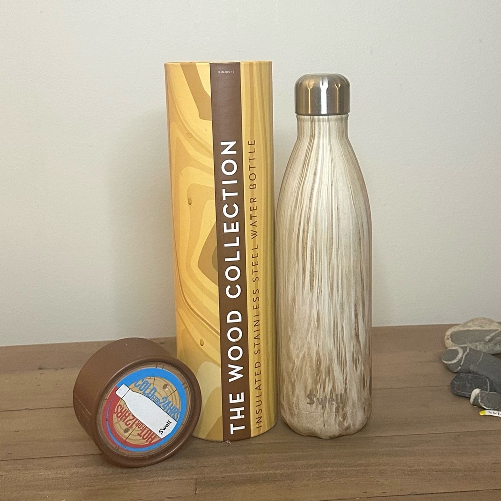 S'well Wood Collection Stainless Steel Bottle - Cream - 25 oz. BRAND NEW IN BOX